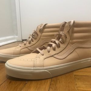 Tan Vans sk8-hi, Mens size 11.5